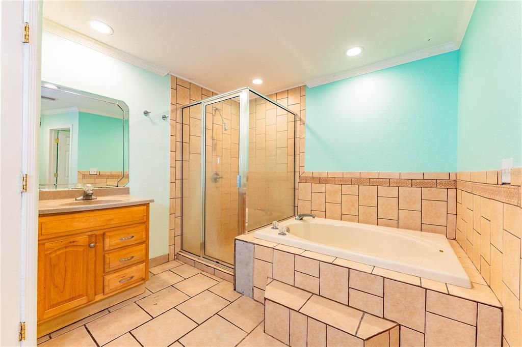 En Venta: $369,900 (3 camas, 2 baños, 1444 Pies cuadrados)