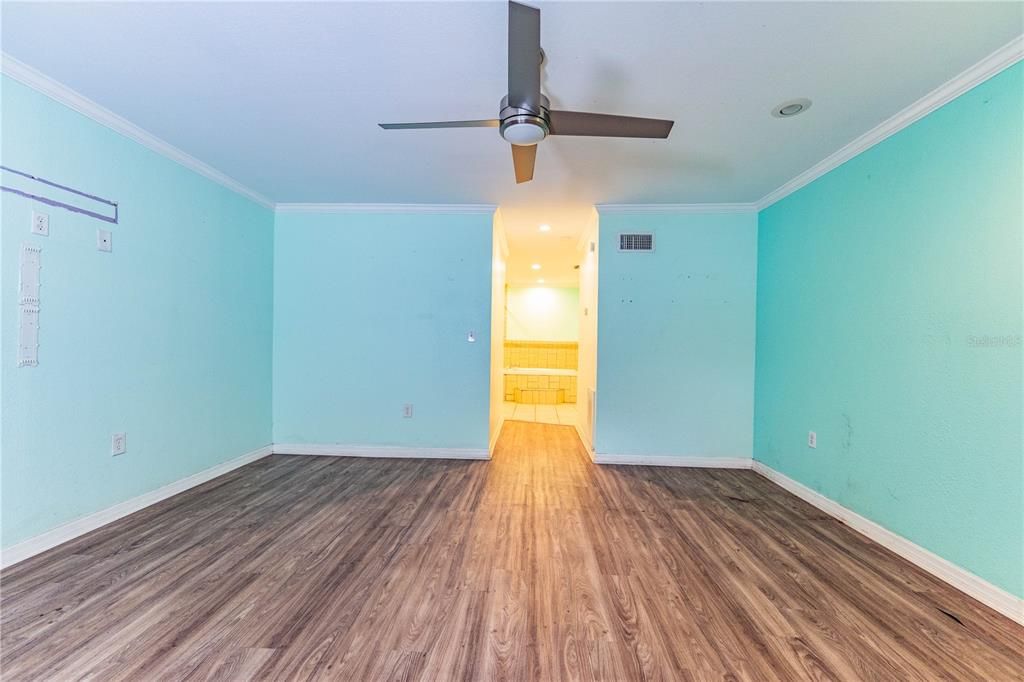 En Venta: $369,900 (3 camas, 2 baños, 1444 Pies cuadrados)