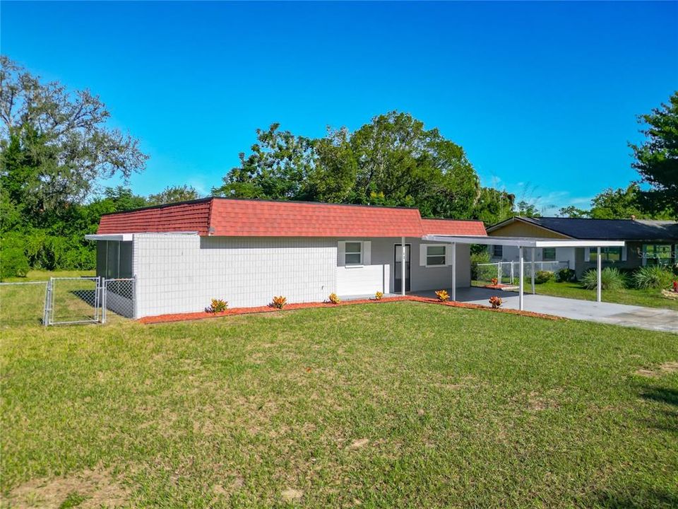 На продажу: $234,900 (3 спален, 2 ванн, 1744 Квадратных фут)