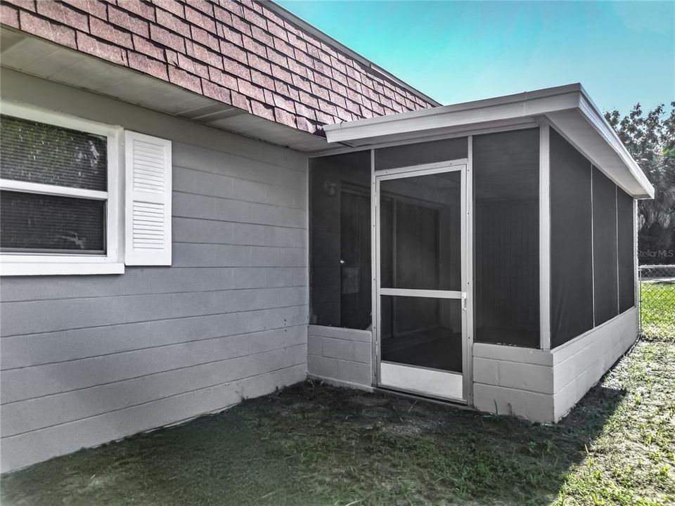 На продажу: $234,900 (3 спален, 2 ванн, 1744 Квадратных фут)