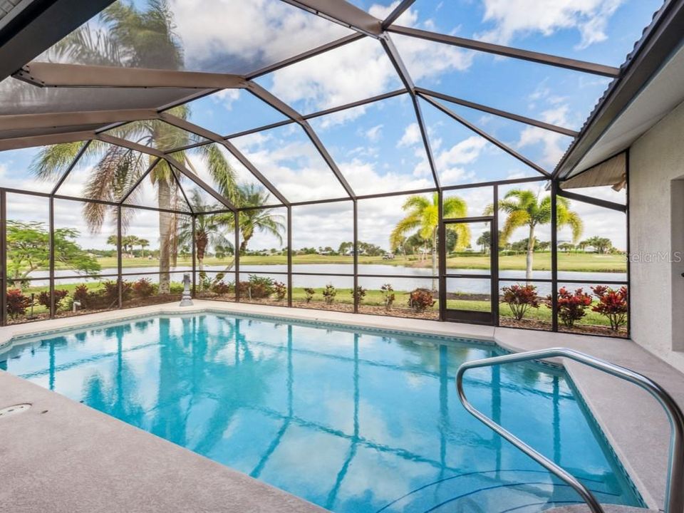 For Sale: $649,000 (4 beds, 3 baths, 2474 Square Feet)