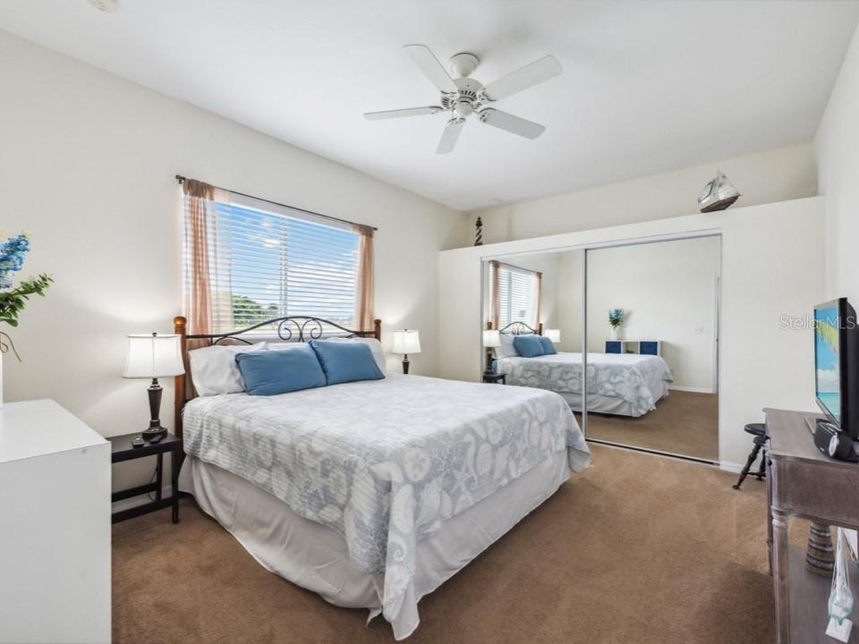 For Sale: $649,000 (4 beds, 3 baths, 2474 Square Feet)