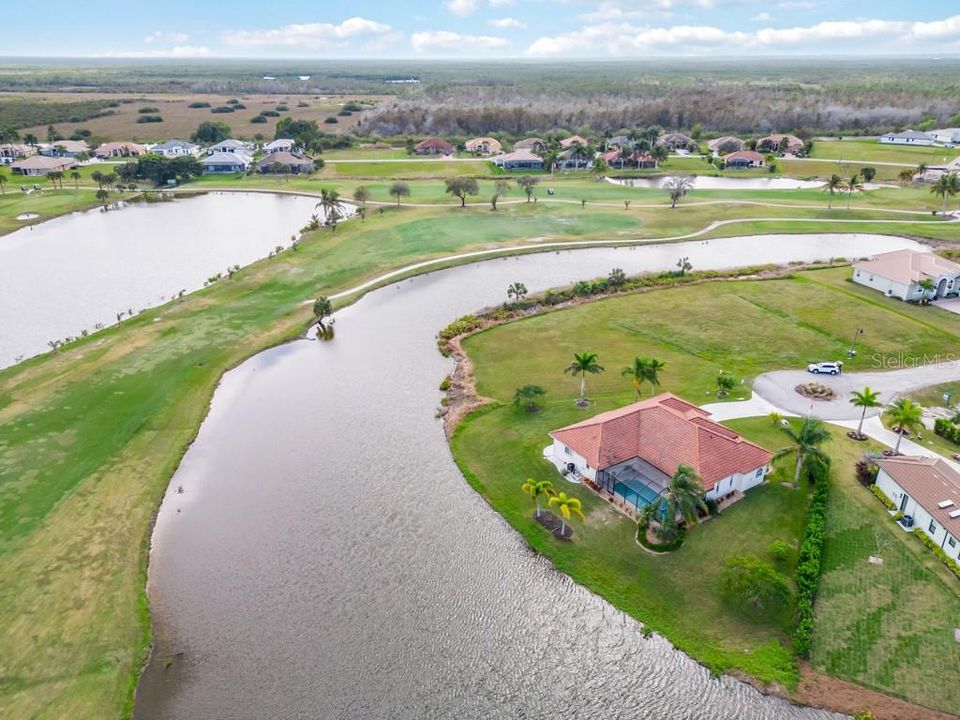 For Sale: $649,000 (4 beds, 3 baths, 2474 Square Feet)