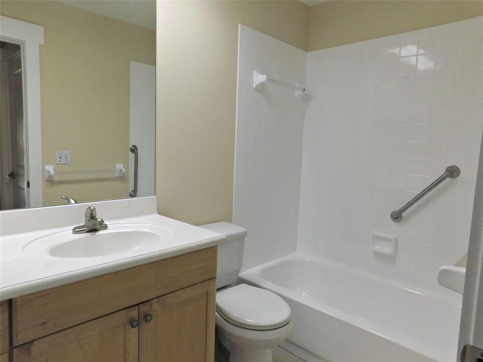 En Venta: $170,000 (2 camas, 2 baños, 1026 Pies cuadrados)