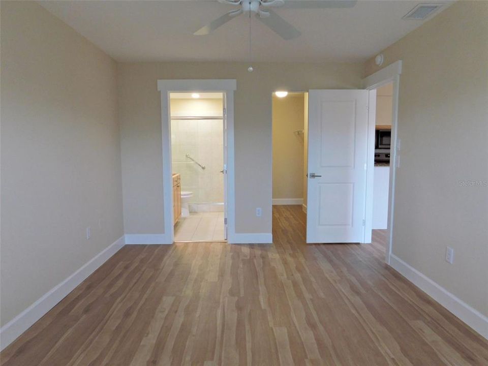 En Venta: $170,000 (2 camas, 2 baños, 1026 Pies cuadrados)