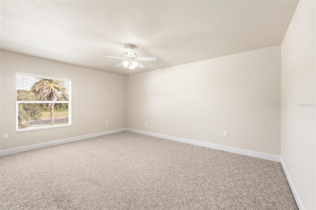 En Venta: $707,500 (4 camas, 2 baños, 3371 Pies cuadrados)