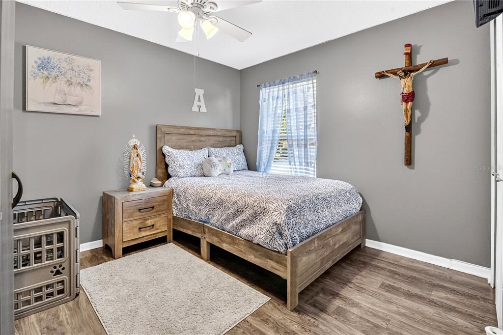 For Sale: $469,000 (4 beds, 2 baths, 1805 Square Feet)