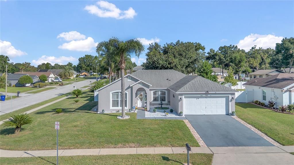 For Sale: $469,000 (4 beds, 2 baths, 1805 Square Feet)