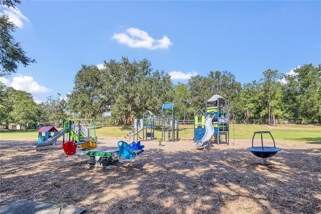 For Sale: $469,000 (4 beds, 2 baths, 1805 Square Feet)