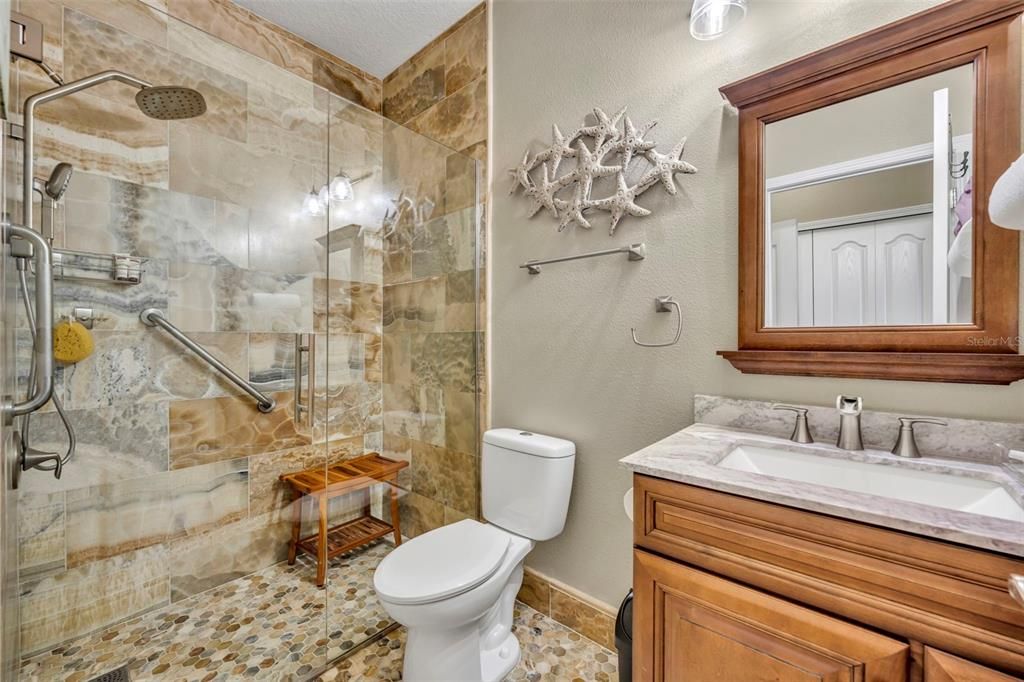 Под контрактом: $535,000 (4 спален, 3 ванн, 2287 Квадратных фут)