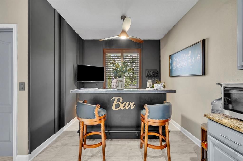 Под контрактом: $535,000 (4 спален, 3 ванн, 2287 Квадратных фут)