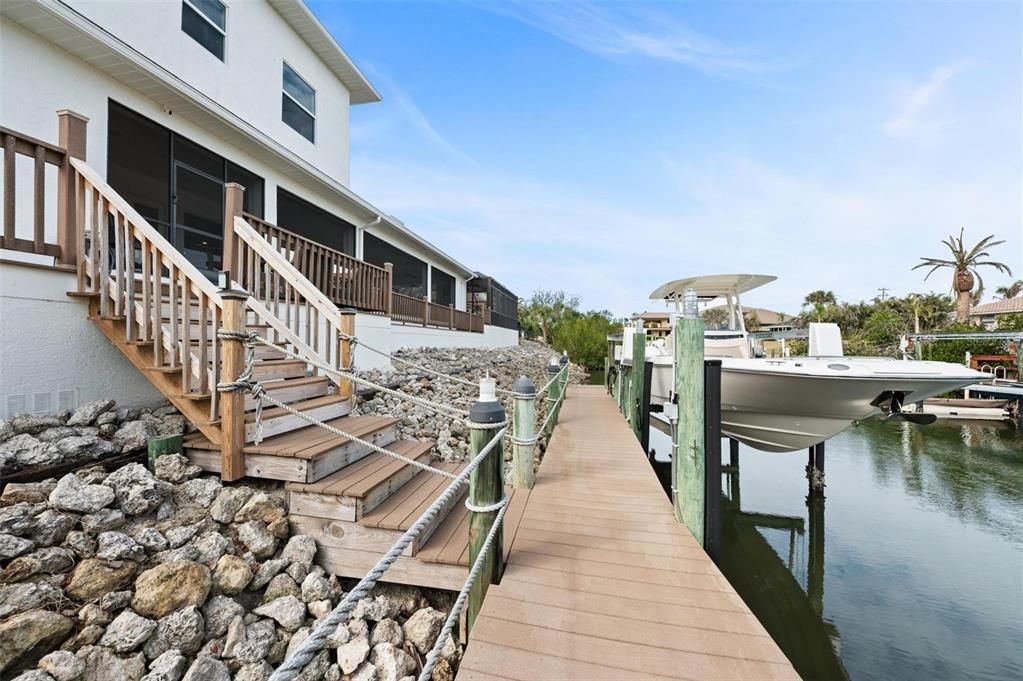 Active With Contract: $2,550,000 (3 beds, 3 baths, 3640 Square Feet)