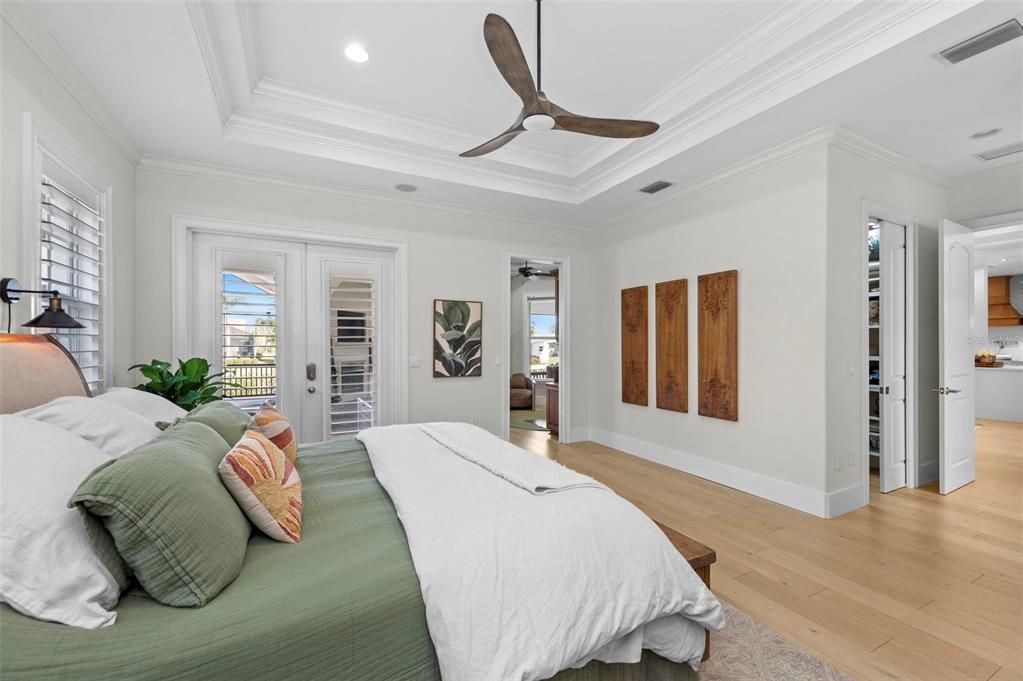 Active With Contract: $2,550,000 (3 beds, 3 baths, 3640 Square Feet)