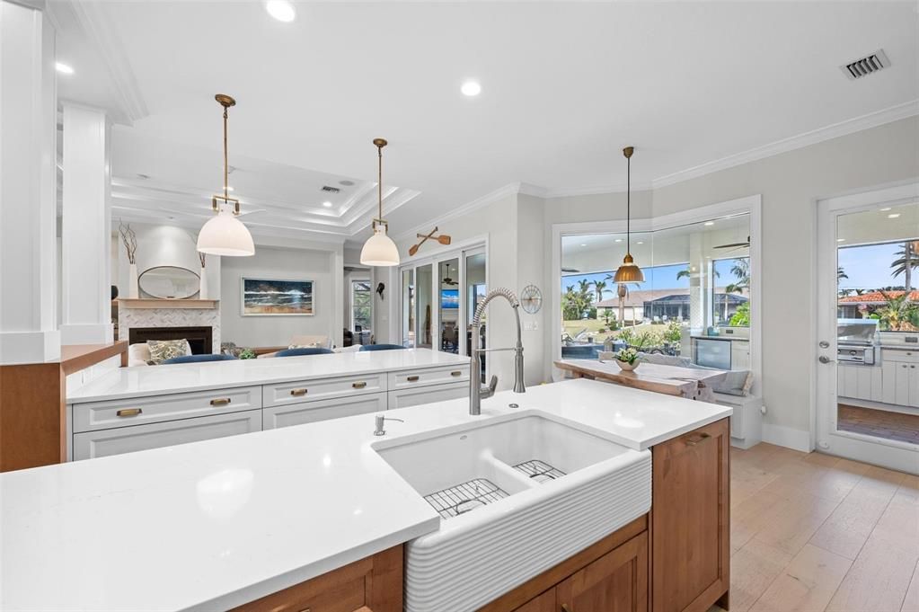 Active With Contract: $2,550,000 (3 beds, 3 baths, 3640 Square Feet)