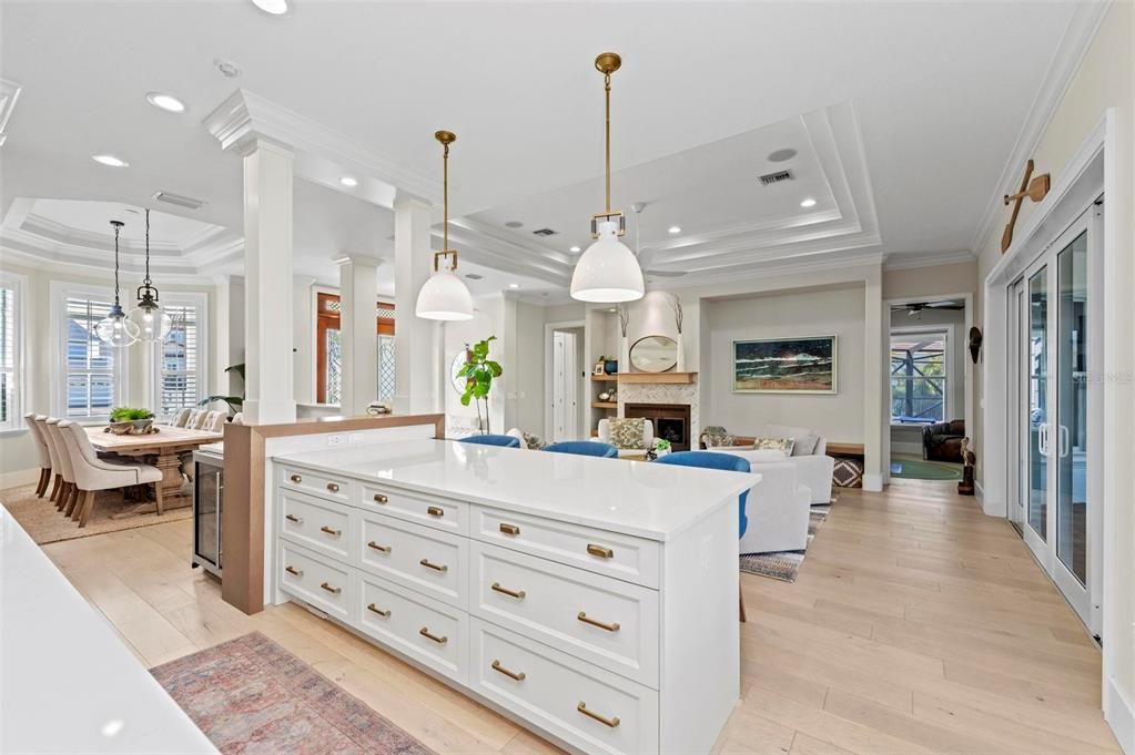 Active With Contract: $2,550,000 (3 beds, 3 baths, 3640 Square Feet)