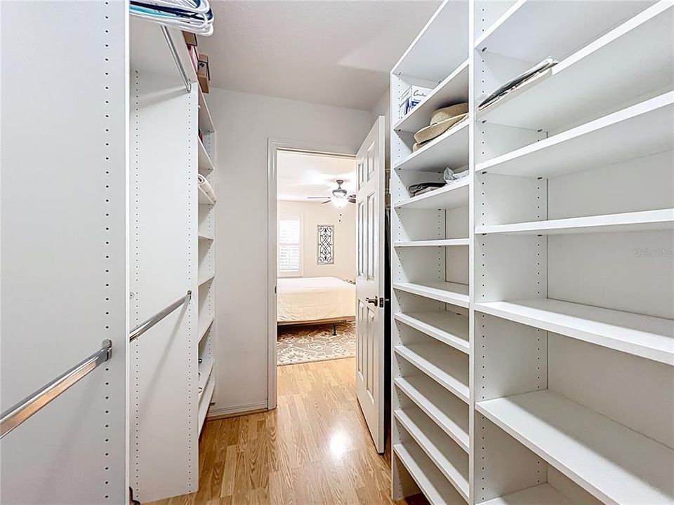 合同活跃: $339,000 (3 贝兹, 2 浴室, 1392 平方英尺)