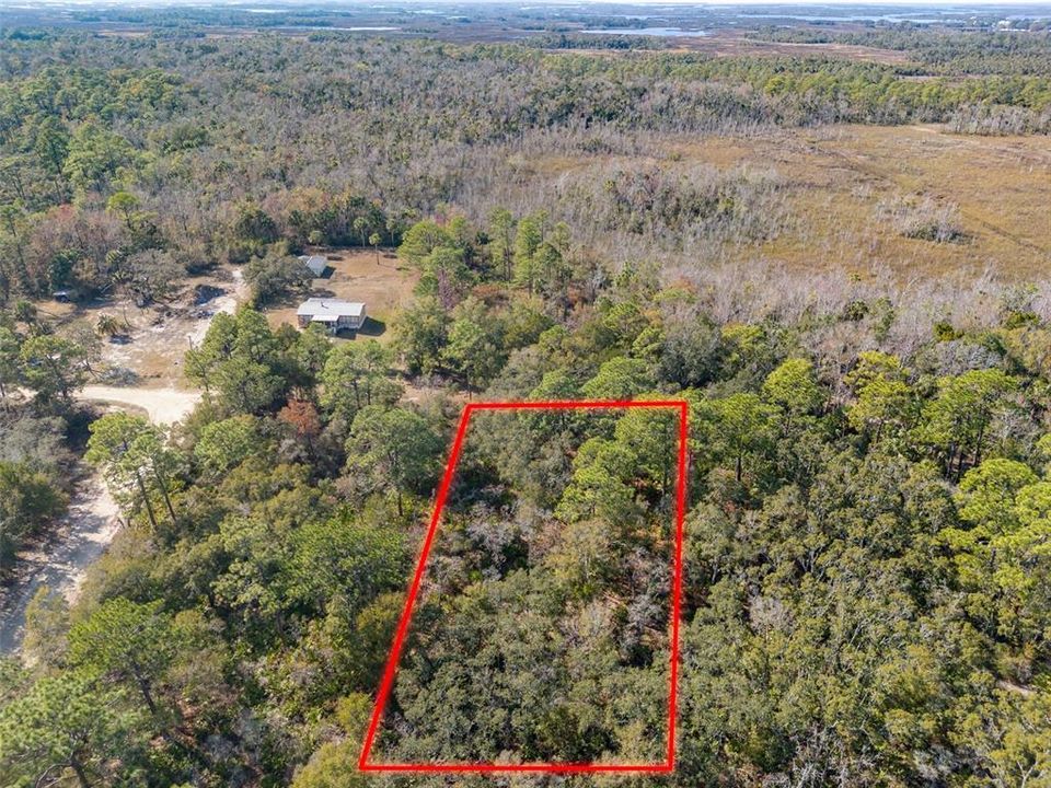 En Venta: $45,000 (1.01 acres)