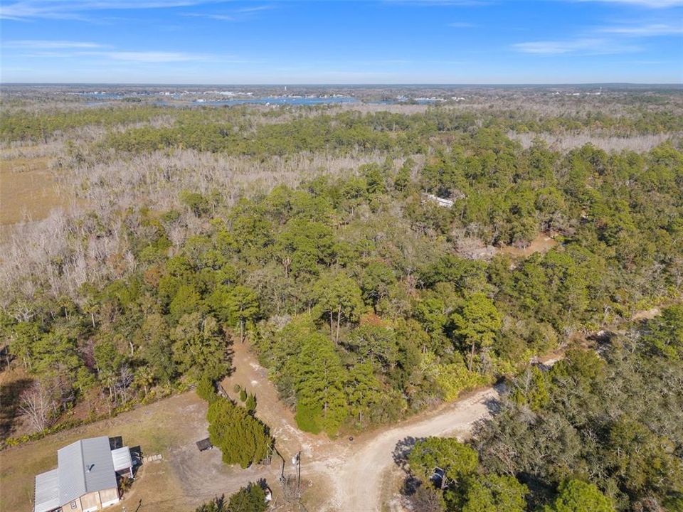 En Venta: $45,000 (1.01 acres)