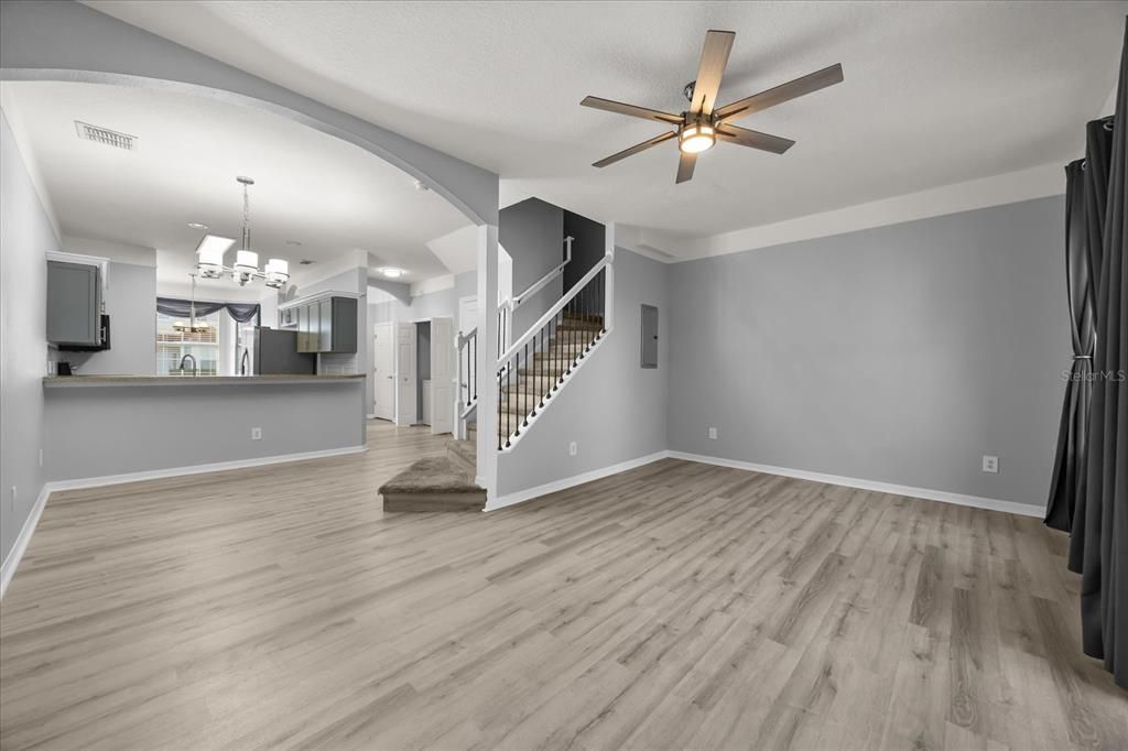 待售: $249,000 (3 贝兹, 2 浴室, 1468 平方英尺)