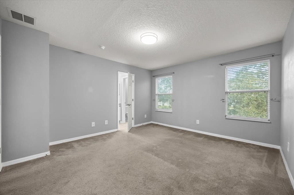 待售: $249,000 (3 贝兹, 2 浴室, 1468 平方英尺)