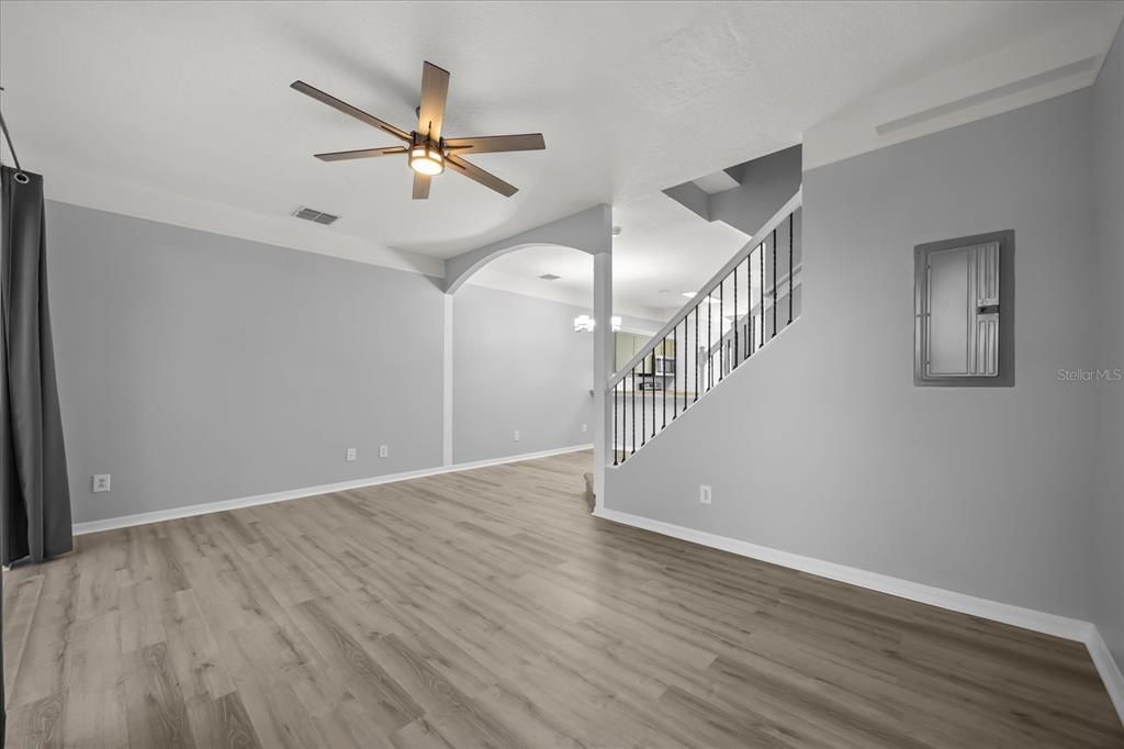 待售: $249,000 (3 贝兹, 2 浴室, 1468 平方英尺)