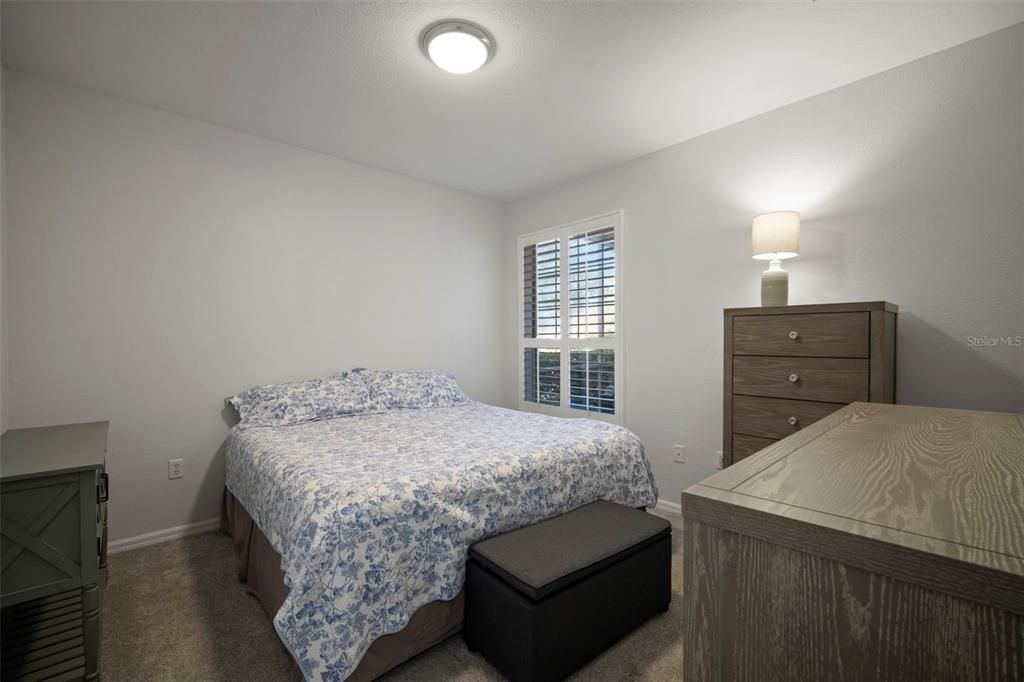 For Sale: $239,900 (1 beds, 1 baths, 780 Square Feet)