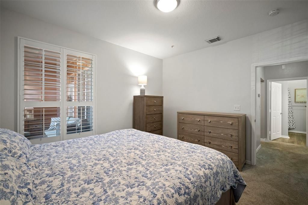 For Sale: $239,900 (1 beds, 1 baths, 780 Square Feet)