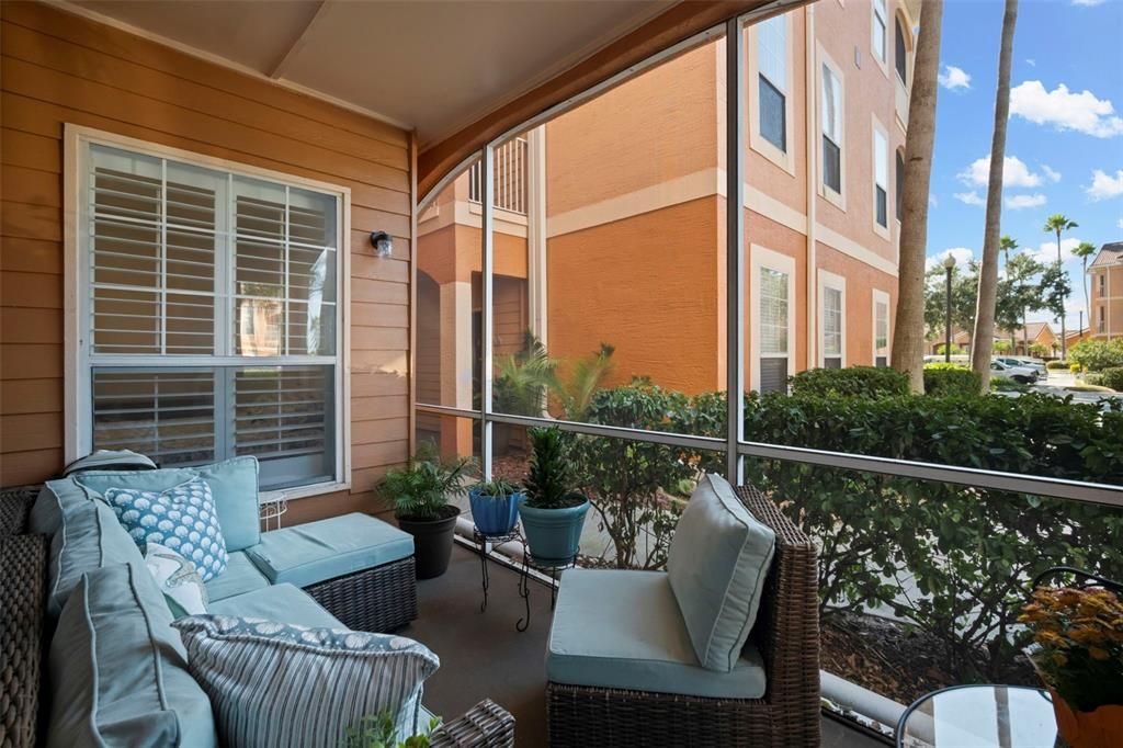 For Sale: $239,900 (1 beds, 1 baths, 780 Square Feet)