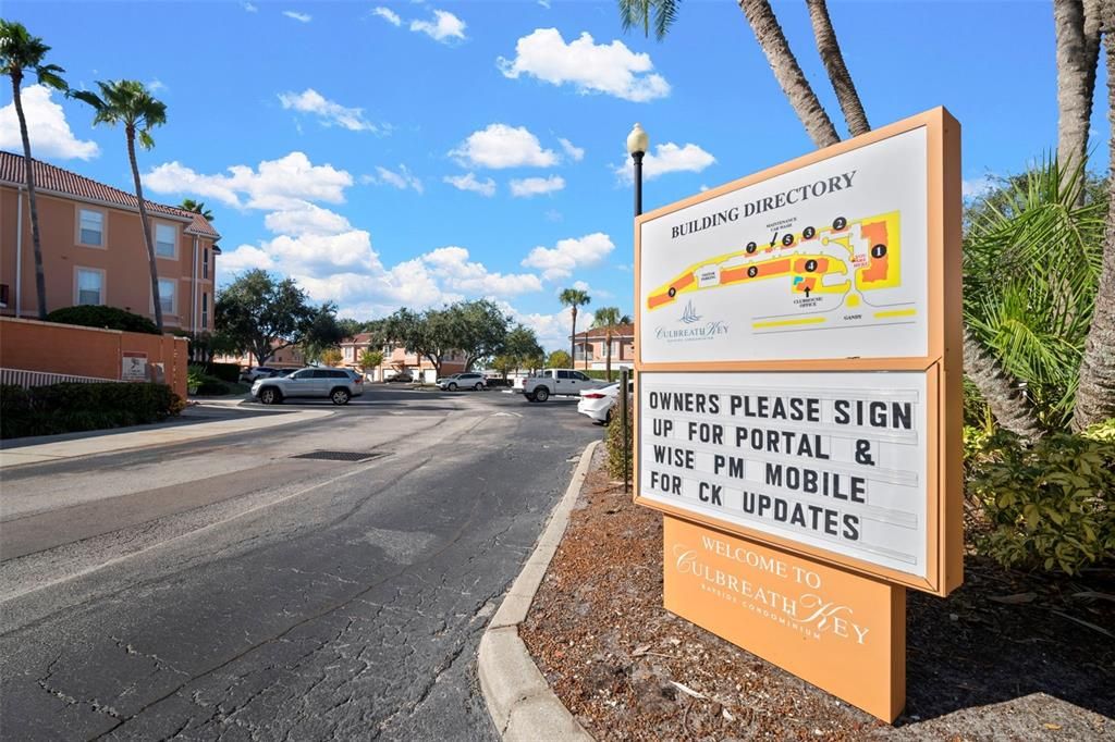 For Sale: $239,900 (1 beds, 1 baths, 780 Square Feet)