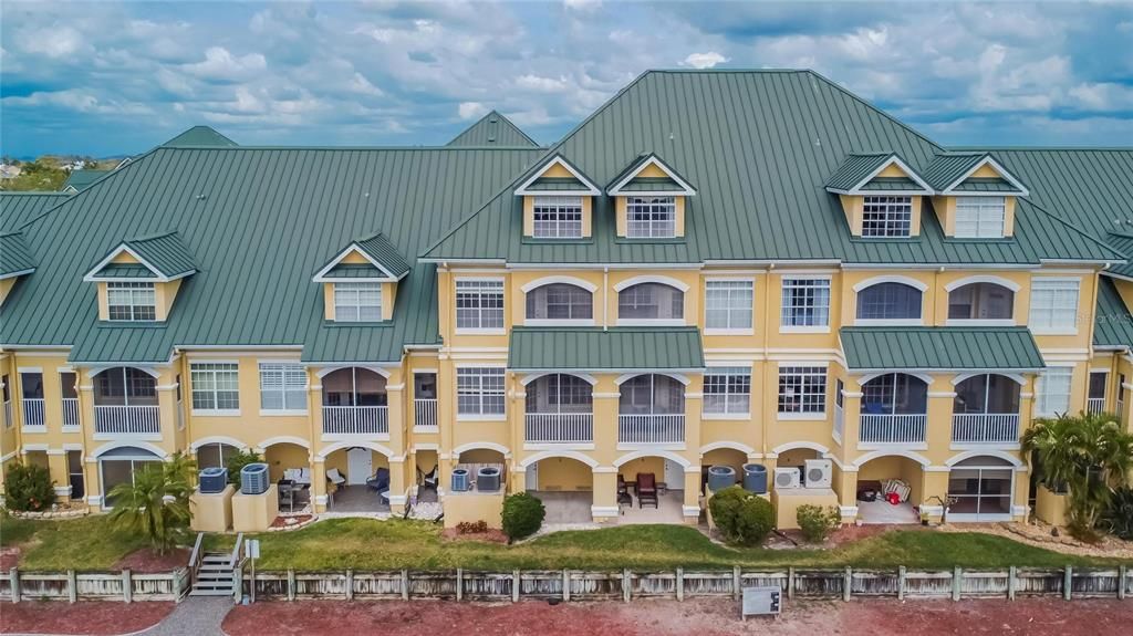 В аренду: $3,400 (3 спален, 3 ванн, 2488 Квадратных фут)