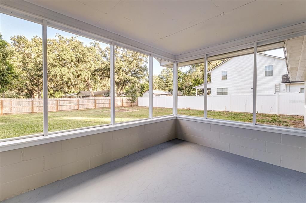 For Sale: $397,950 (4 beds, 3 baths, 2352 Square Feet)