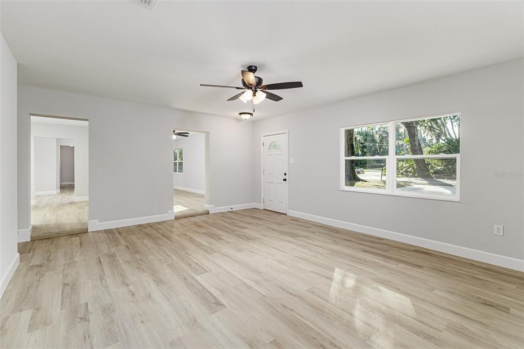 For Sale: $397,950 (4 beds, 3 baths, 2352 Square Feet)