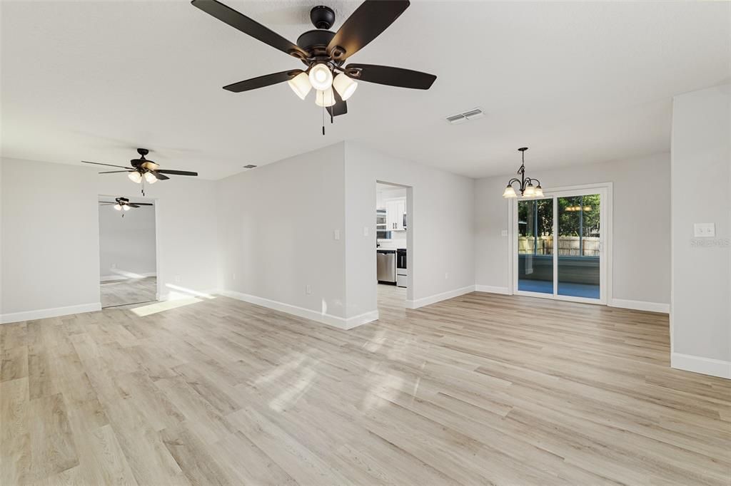 For Sale: $397,950 (4 beds, 3 baths, 2352 Square Feet)