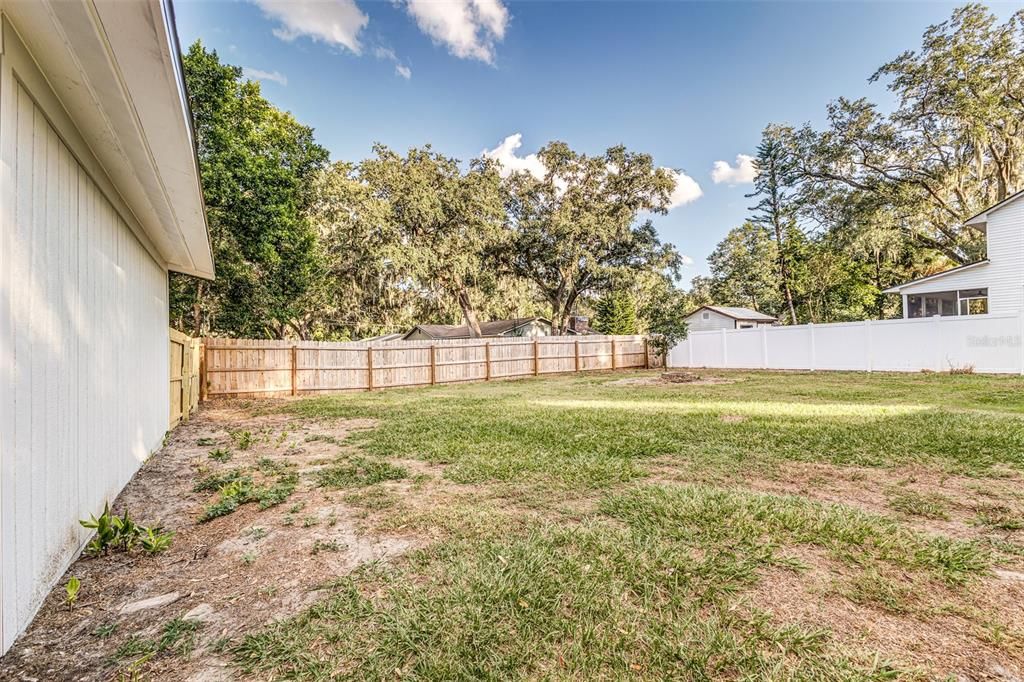 For Sale: $397,950 (4 beds, 3 baths, 2352 Square Feet)