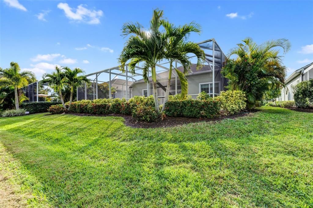 For Rent: $6,500 (3 beds, 2 baths, 2580 Square Feet)