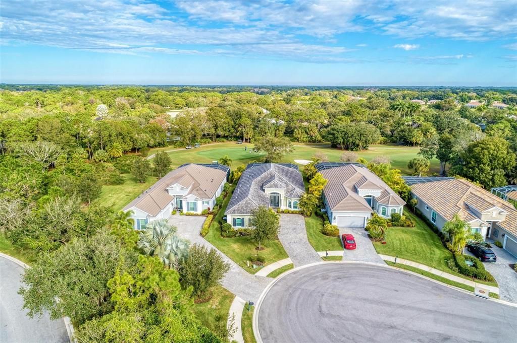 For Rent: $6,500 (3 beds, 2 baths, 2580 Square Feet)