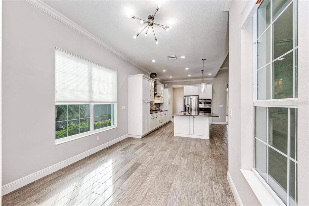 For Rent: $6,500 (3 beds, 2 baths, 2580 Square Feet)