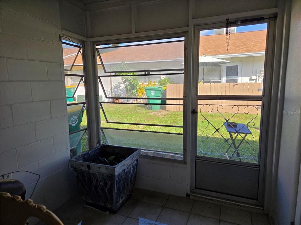 En Venta: $156,000 (2 camas, 2 baños, 979 Pies cuadrados)