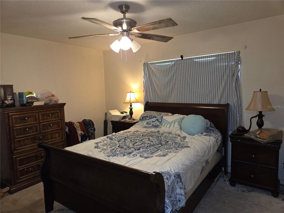 En Venta: $156,000 (2 camas, 2 baños, 979 Pies cuadrados)