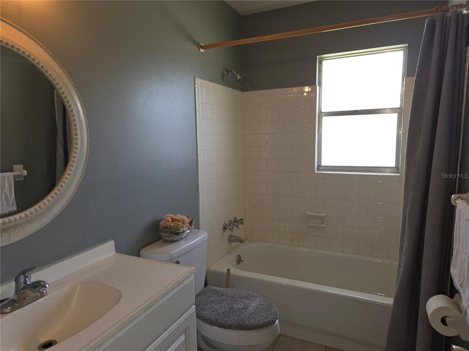 En Venta: $156,000 (2 camas, 2 baños, 979 Pies cuadrados)