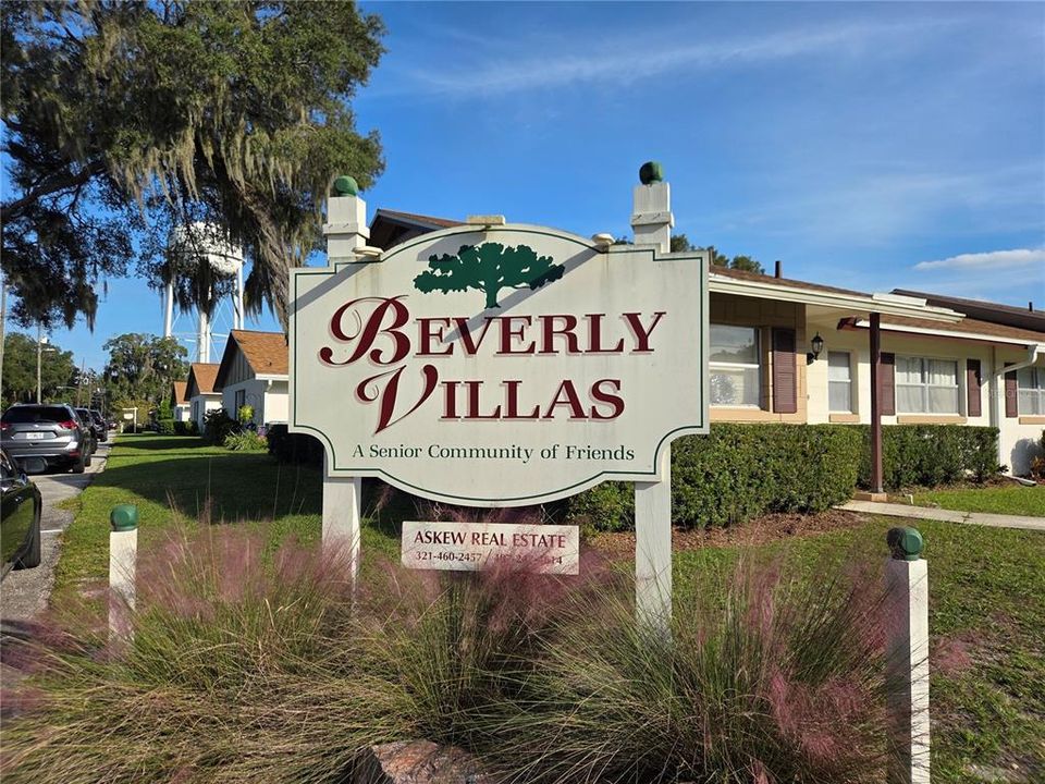 En Venta: $156,000 (2 camas, 2 baños, 979 Pies cuadrados)