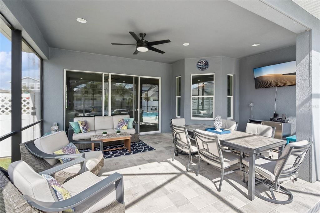 For Sale: $874,500 (5 beds, 4 baths, 3672 Square Feet)