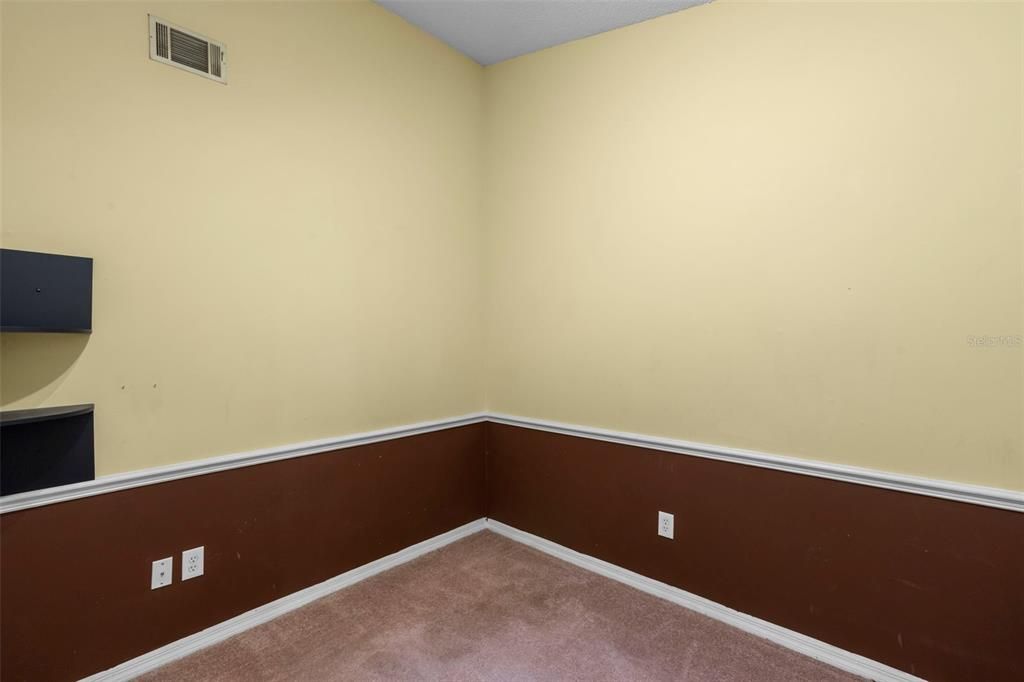 待售: $699,900 (6 贝兹, 0 浴室, 2484 平方英尺)