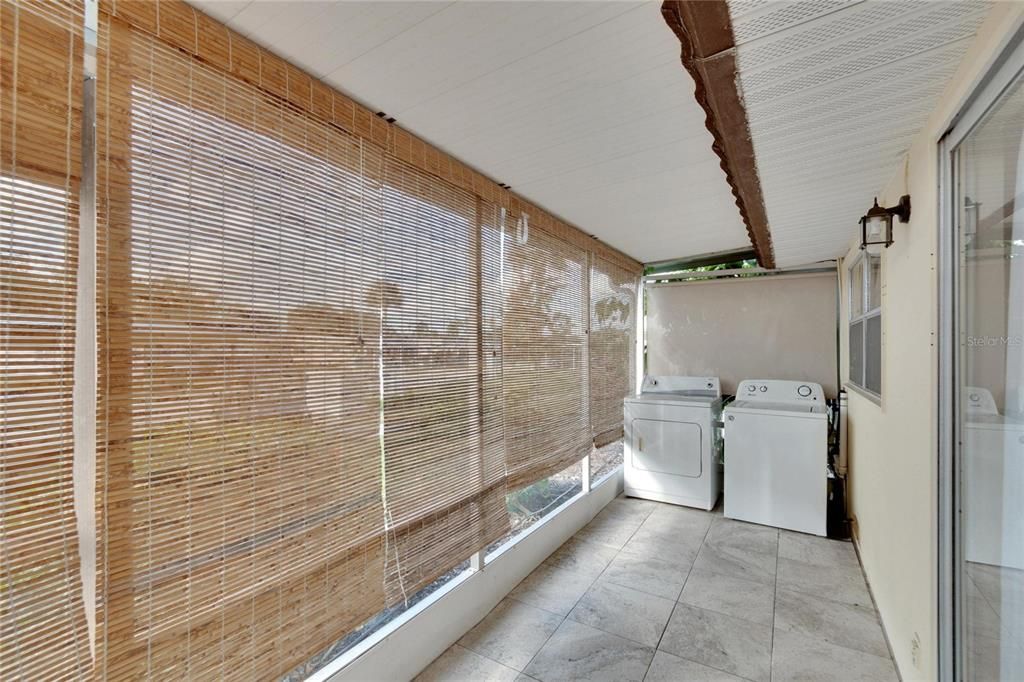 В аренду: $1,600 (2 спален, 1 ванн, 960 Квадратных фут)