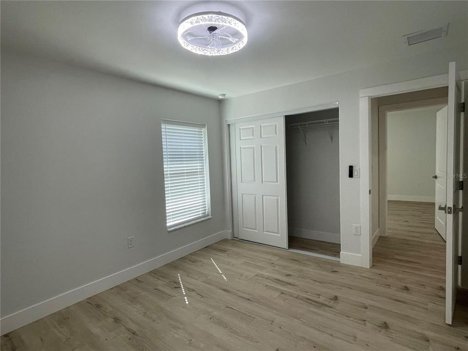 В аренду: $1,950 (3 спален, 2 ванн, 1384 Квадратных фут)