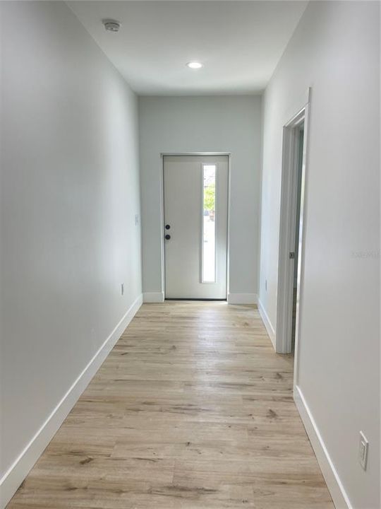 В аренду: $1,950 (3 спален, 2 ванн, 1384 Квадратных фут)