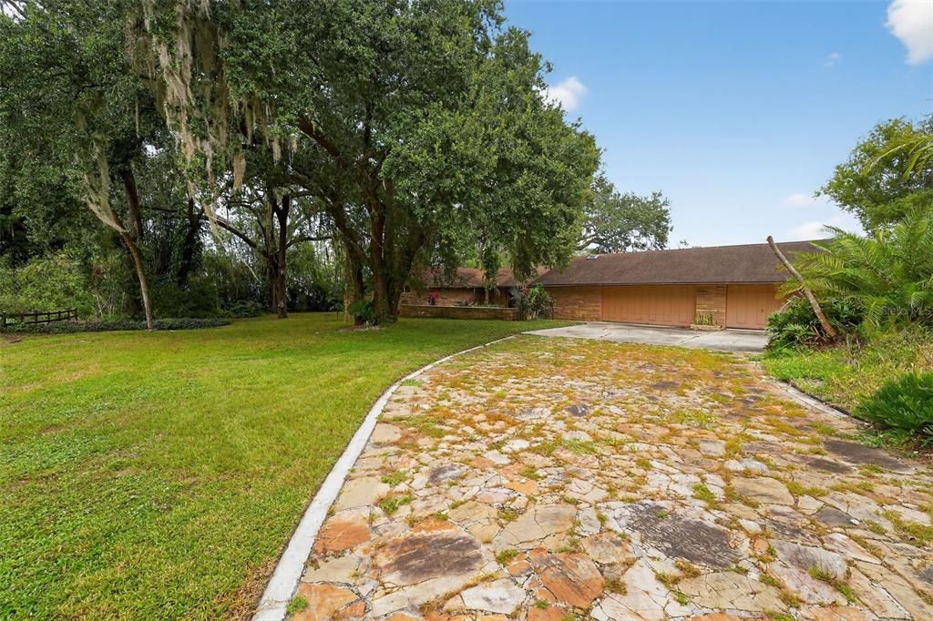 En Venta: $514,900 (4 camas, 2 baños, 3052 Pies cuadrados)