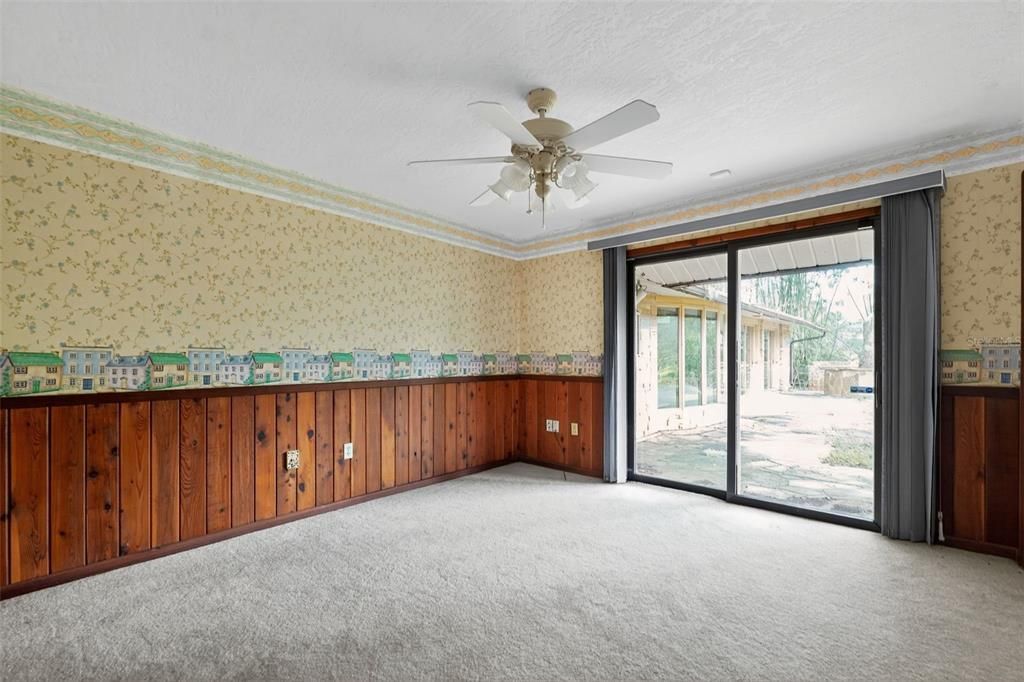 En Venta: $514,900 (4 camas, 2 baños, 3052 Pies cuadrados)