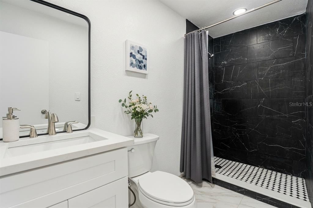 Active With Contract: $379,000 (4 beds, 3 baths, 1250 Square Feet)