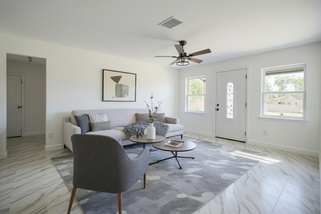 Active With Contract: $379,000 (4 beds, 3 baths, 1250 Square Feet)